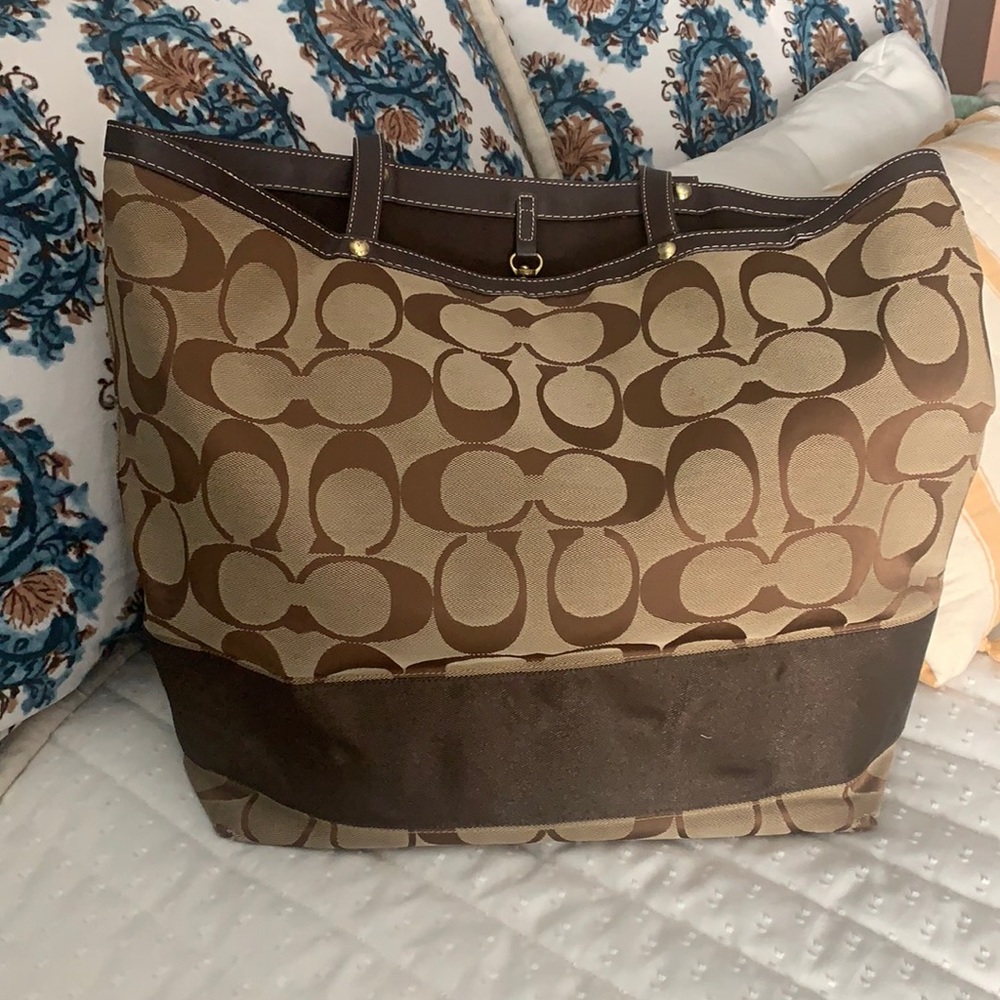 Coach Tote